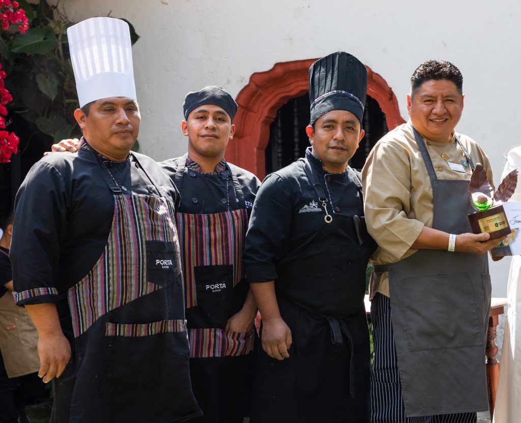 Porta Hotel Antigua<br>Tercer lugar platillo dulce